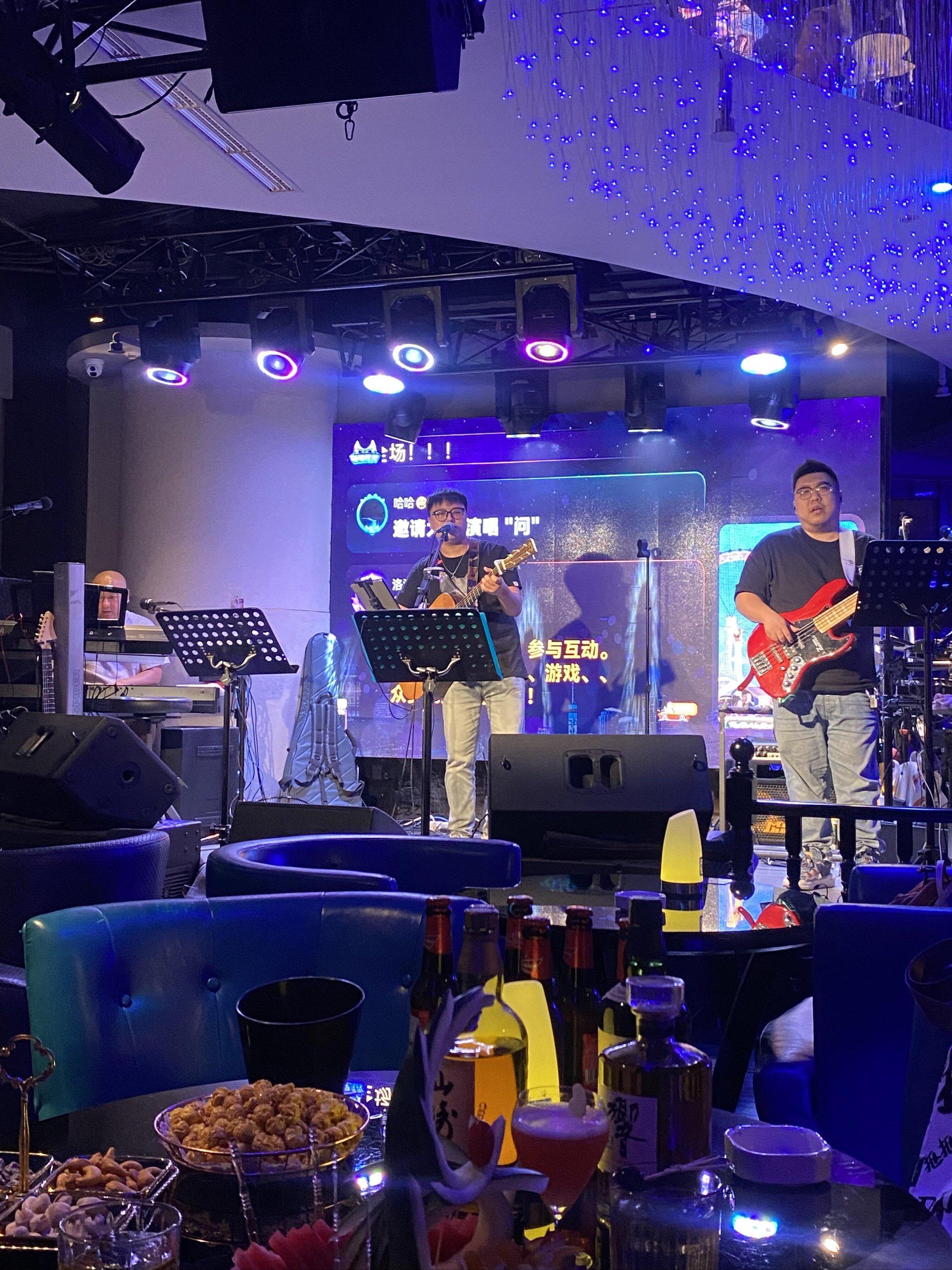 鹤岗商务ktv低端场所推荐-向阳区ktv预订